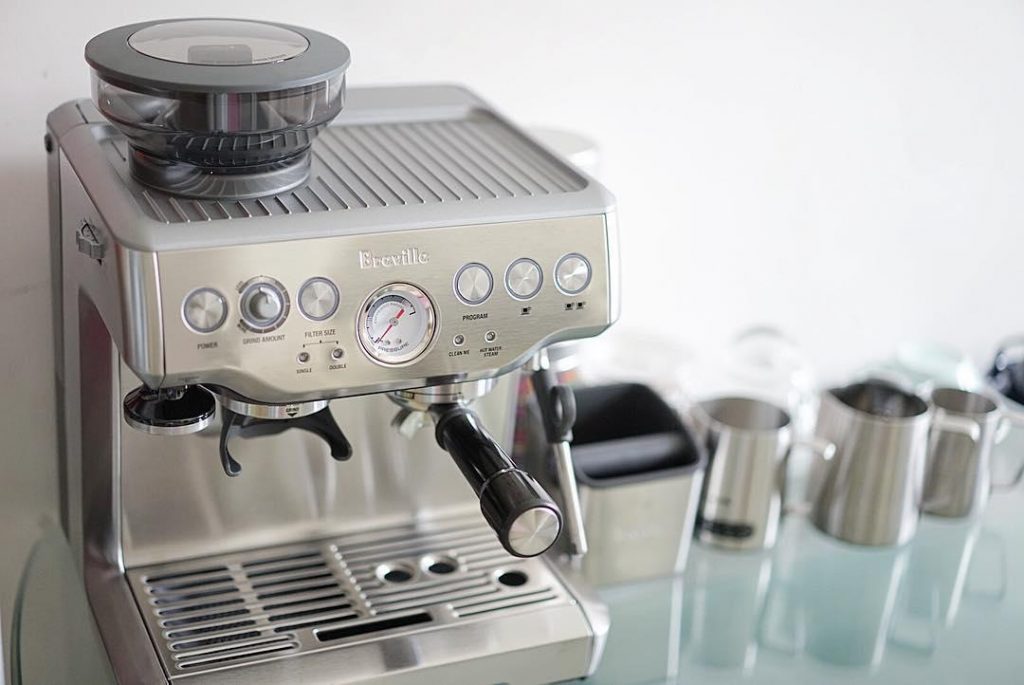 espresso machine with grinder